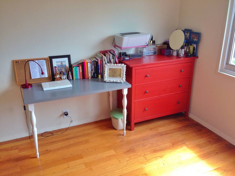 Private for rent equipped with stylish furniture.