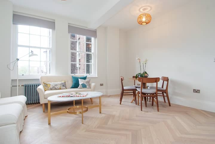 HYDE PARK/BAYSWATER LUXURY APARTMENT