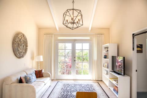 Top performing Airbnb: Beautiful and private one bedroom apartment in Eastern Goleta Valley