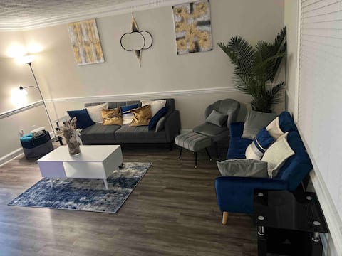 S&S Cozy Retreat/14 min Airport & ATL