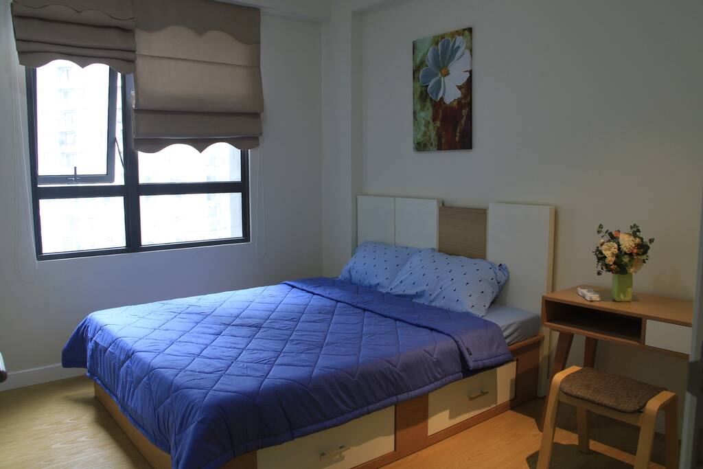 Bed room