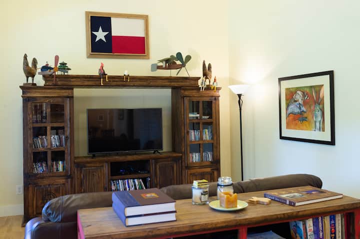 The Hayden House, Private Cabin On 3 Acres - Volente, TX