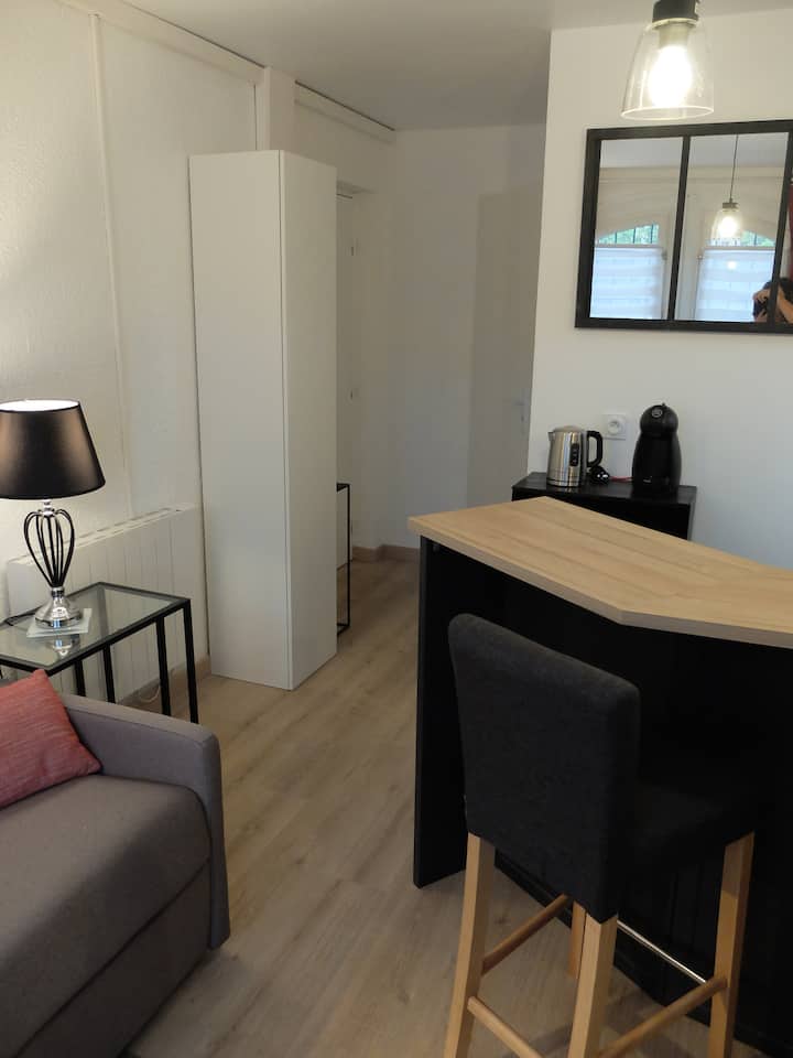 Vieux Lyon Locations De Vacances Et Logements Lyon France Airbnb