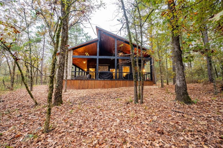 Completed Oct. 2020 "Splendor In The Woods" - Broken Bow, OK