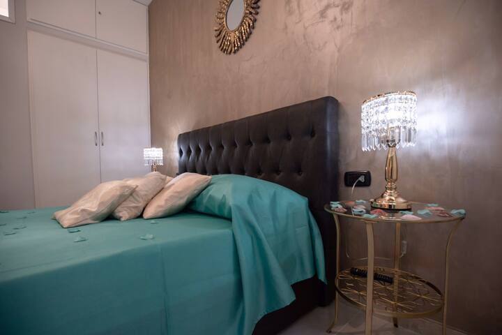 New in! Amalie at Santa Lucia gallery image 2