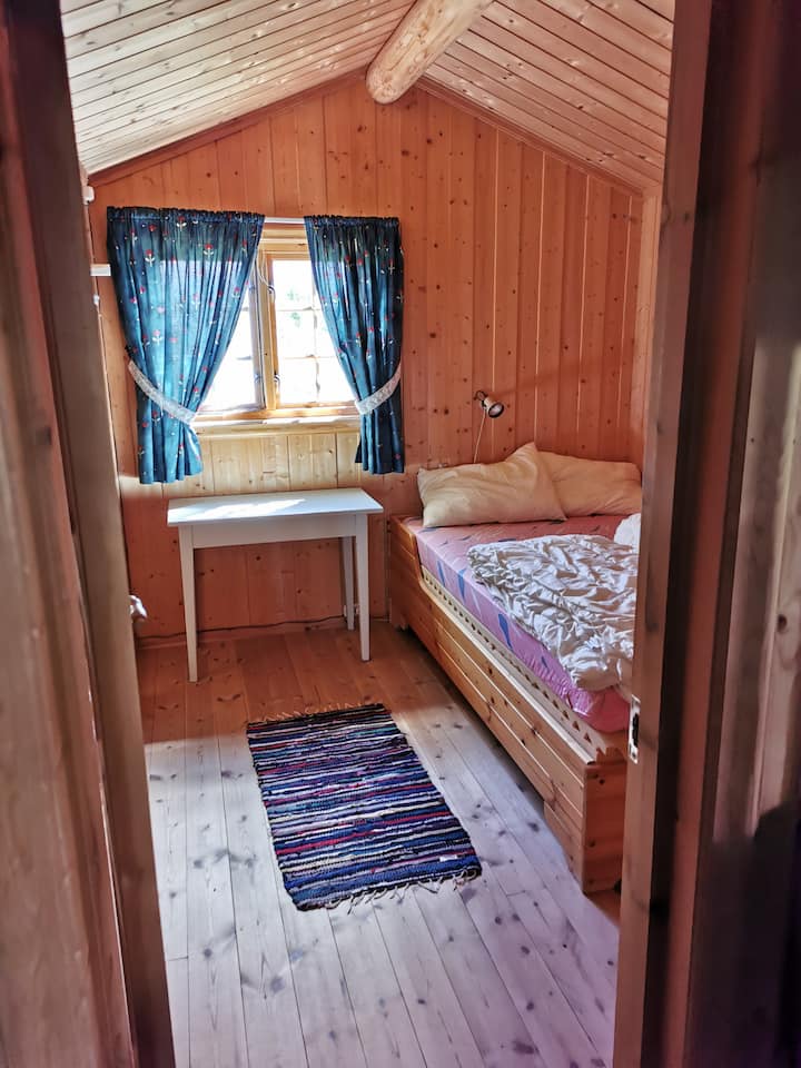 Chambre avec lit double