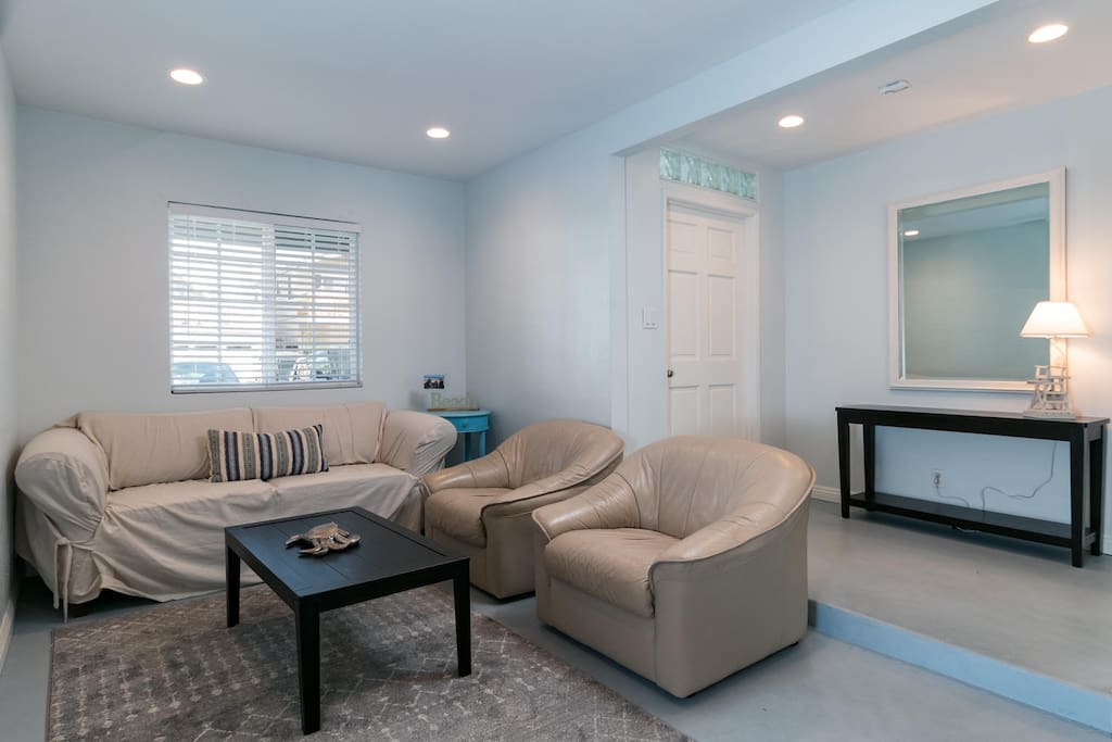Living area-ground level unit