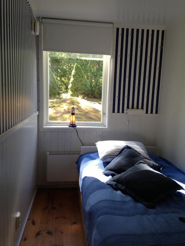 Nyumba ya 2: Chumba cha kulala ( kitanda 1'05)