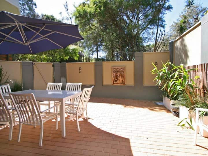 Terrigal Tranquility Pool In Complex, In The Heart Of Terrigal - Terrigal