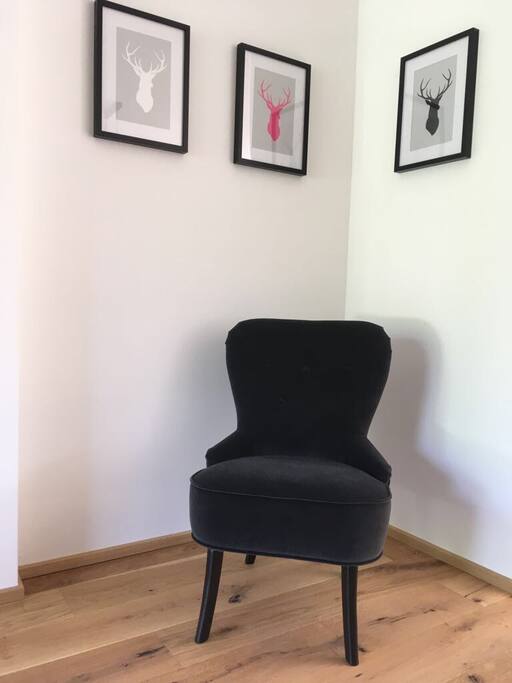 Wohnzimmer/living room
