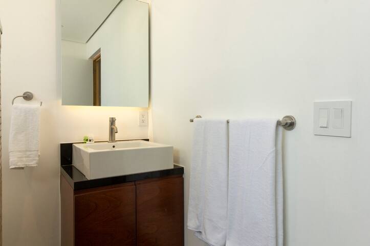 Increíble Penthouse gallery image 3