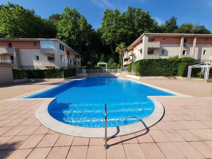 Appartement 2p Avec Piscine+parking - Cagnes-sur-Mer