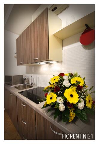 Fiorentini21-Napoli gallery image 3