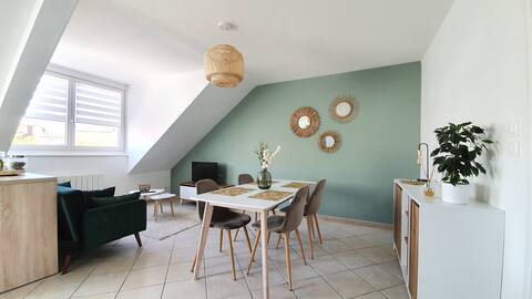 《New》 Duplex de charme  à  Calais Nord - 5mn mer