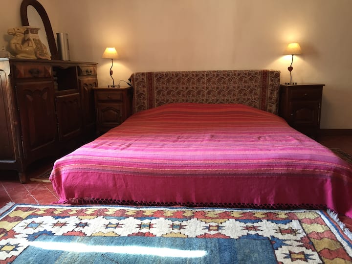 1 dhomë gjumi me krevat dopio 