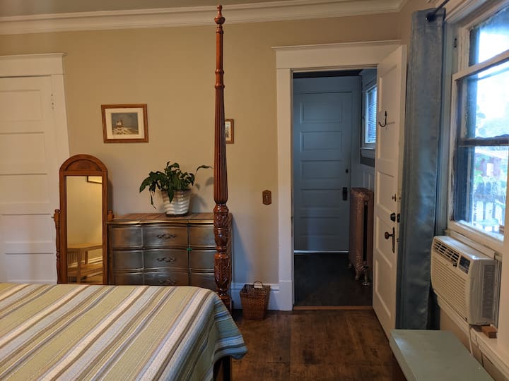 Coopersville Holiday Rentals & Homes Michigan, United States Airbnb