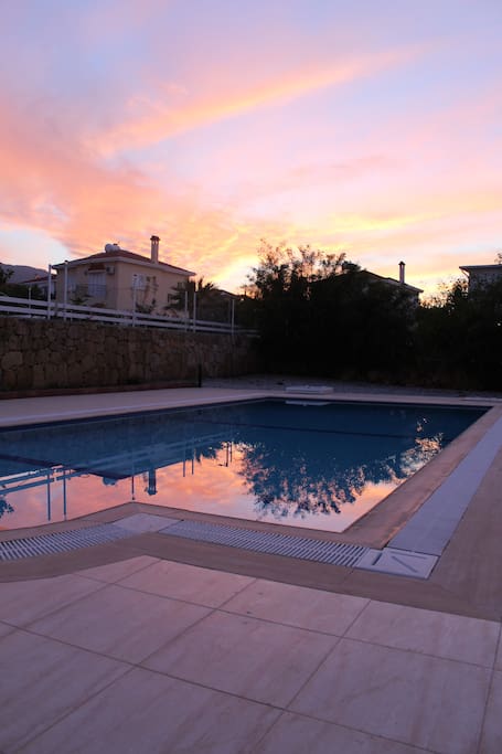 Private pool