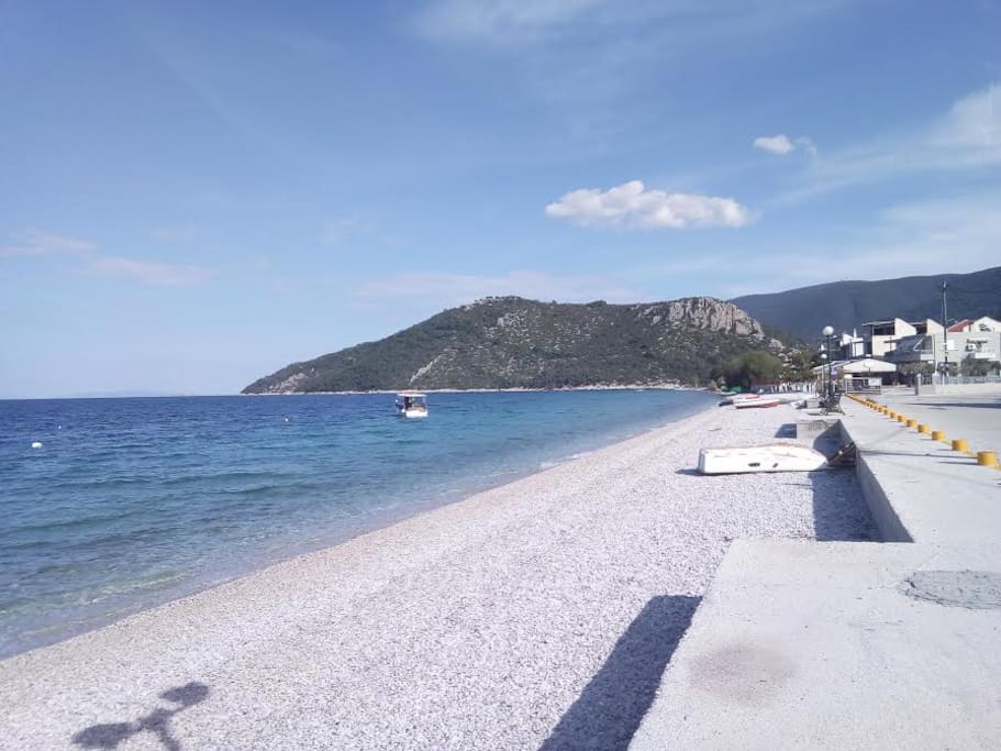 beach 20 m from appartment