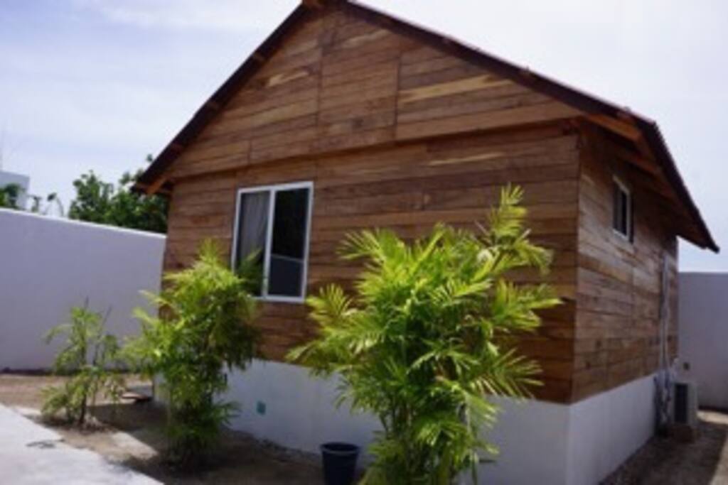 Cabaña lado