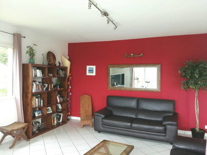 Maison Dans Les Hauteurs De Saint-denis - Saint-Denis