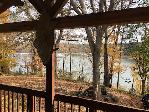 Cozy Cumberland Cottage