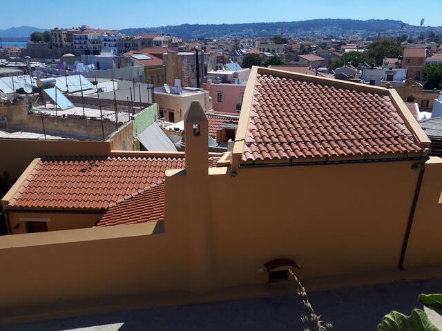 Kores b houses gallery image 3