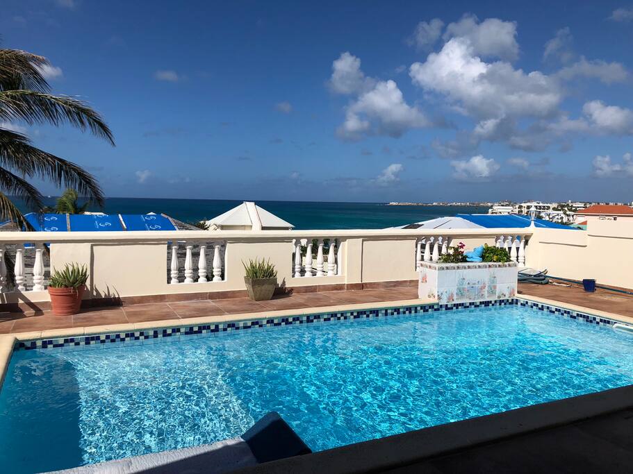 Full Ocean Views/Privacy walls on both sides of patio
