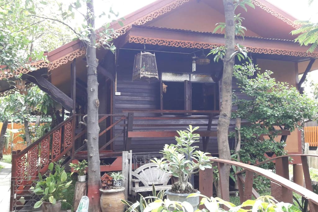 Cozy Wooden Thai Style House