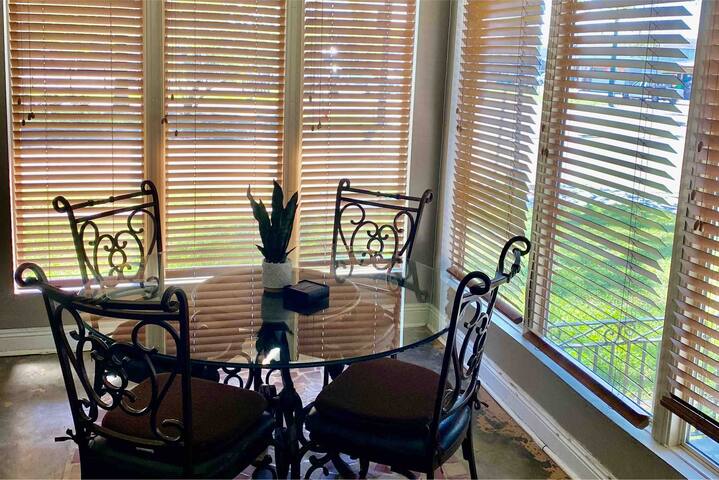 Nola Home 3mi. To French Quarters! gallery image 3