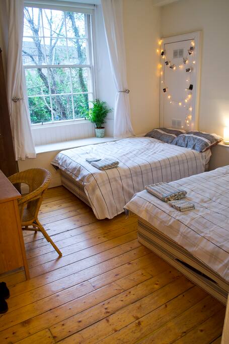 Available Room (Room 1)