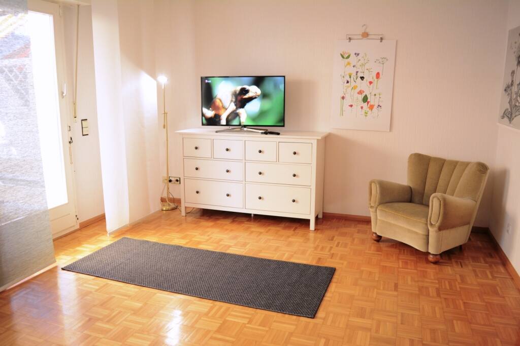 Gemeinschaftswohnzimmer mit Gartenzugang
