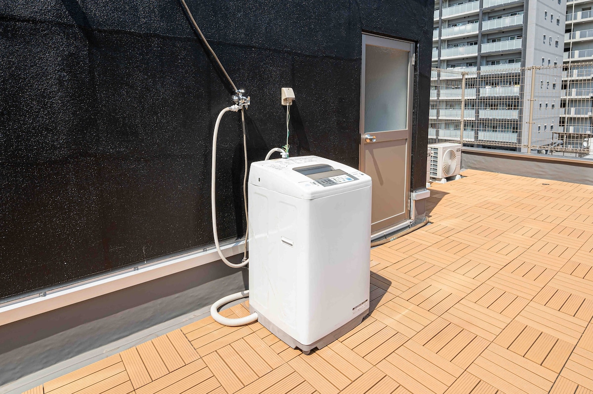 323 Namba 4th Floor - Namba Station about 6 minutes on foot