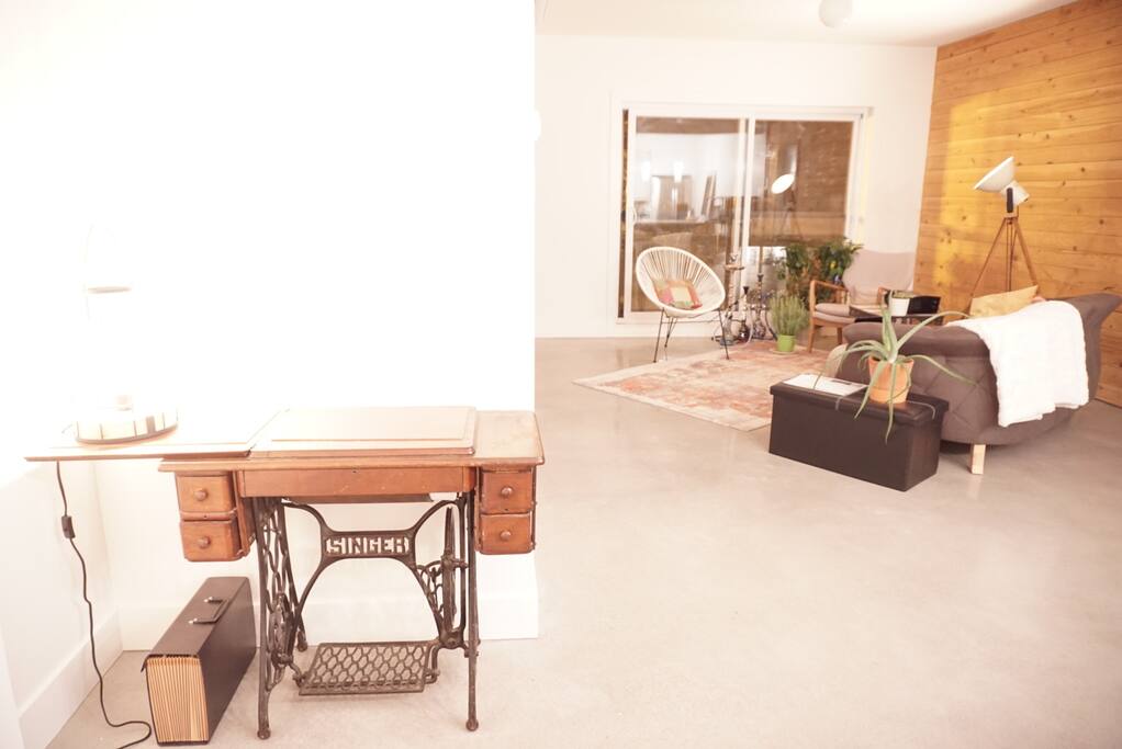 Desk area