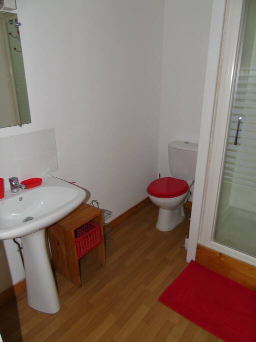 En-suite shower room