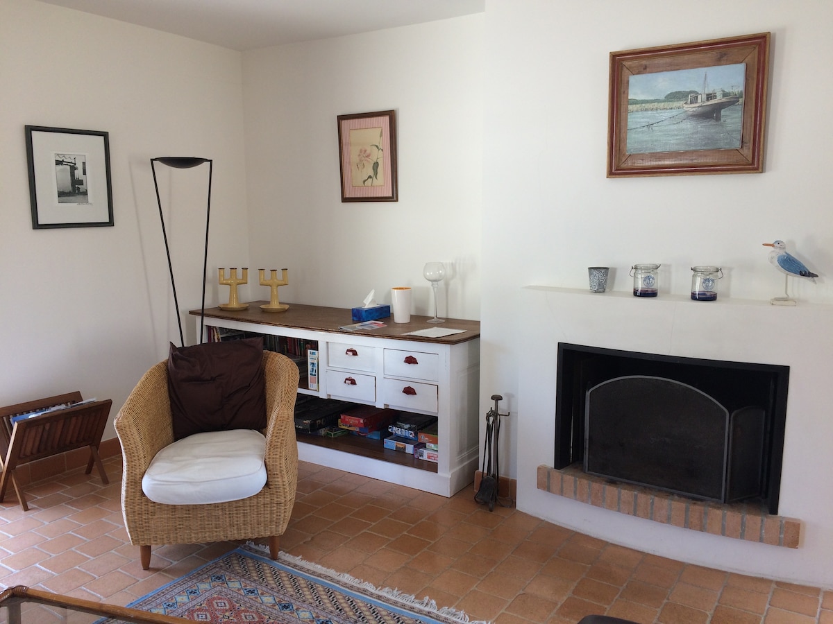 Popular Airbnb listing: Very great house, big garden, near the golf in Saint Briac Sur Mer