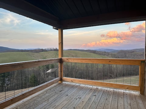 All About the VIEWS Cabin near GraysonHighlands