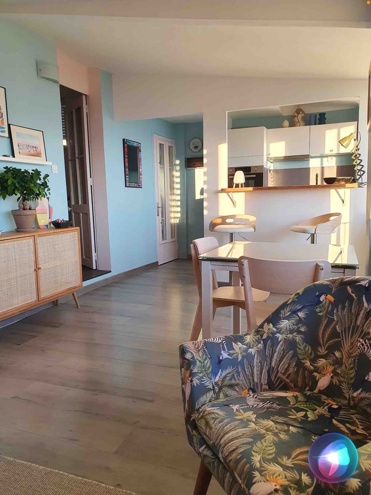Airbnb performant: l'Estaque A balcony over the sea à Marseille 16e Arrondissement