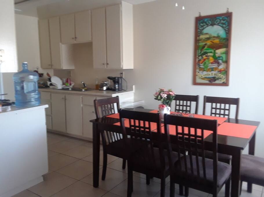Kitchen and dining room nice and clean