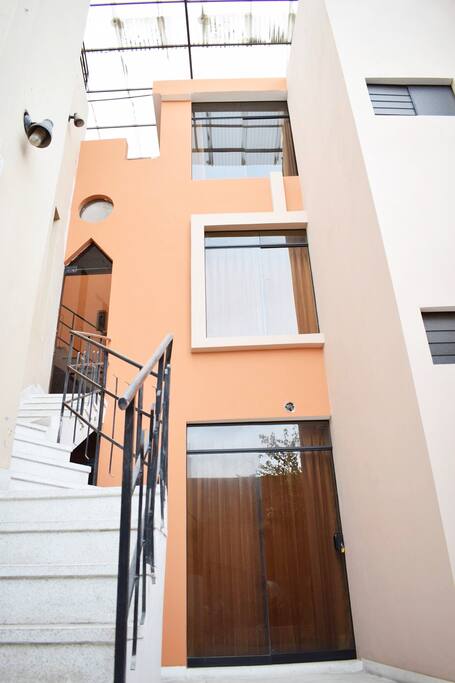 Vista de las habitaciones desde el patio