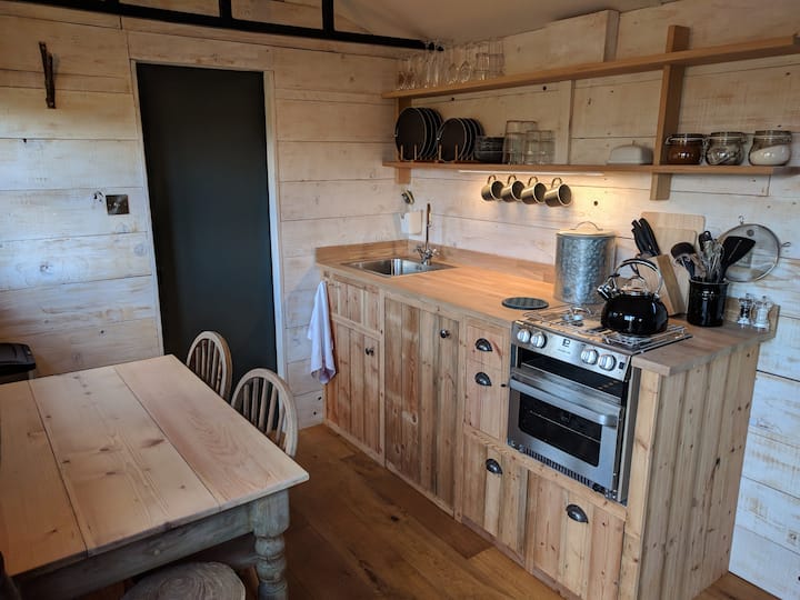 The Shepherds Cabin @ Plaswye photo 2