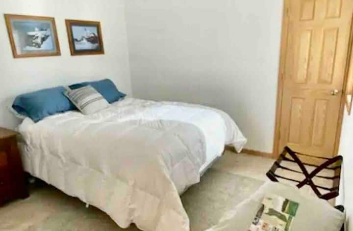 Chambre au rez-de-chaussée