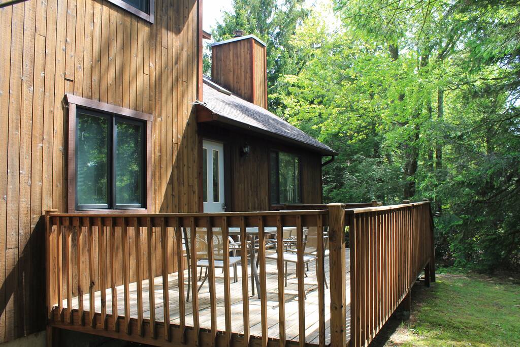 Front deck