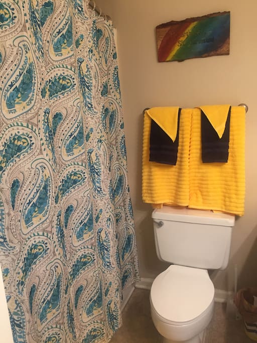 Full bath with shower/tub