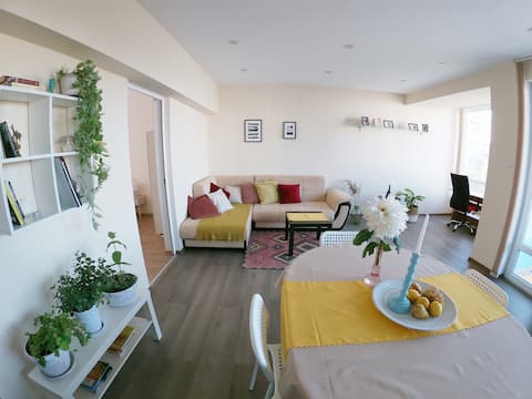 By the CATHEDRAL · TOP center ·  2 Bedroom FLAT