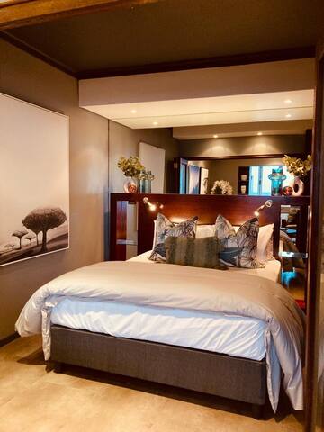 Sea view apartment gallery image 2