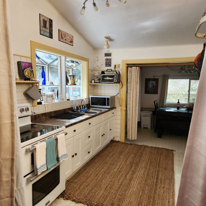 Better Than A Hotel - Clearlake, CA