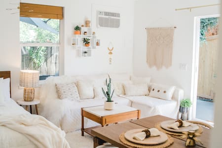 NEW★Tiny house paradise w/beautiful private garden