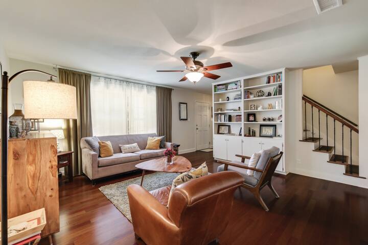 Gorgeous N. Central Home – Families & Corporate gallery image 3