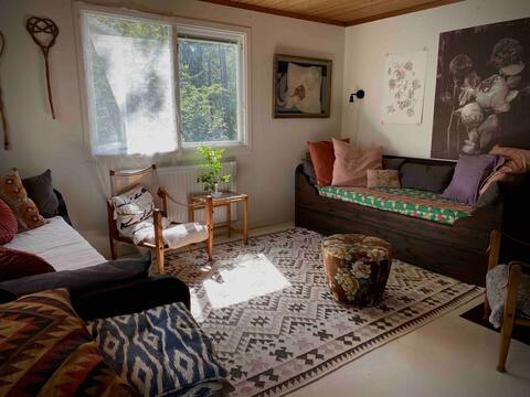 Popular Airbnb listing: Cozy cottage next to the forest in Norrtälje