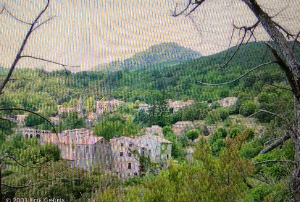 le village vue d'ensemble